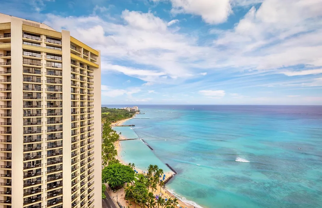 Hyatt Regency Waikiki Beach Resort & Spa-1